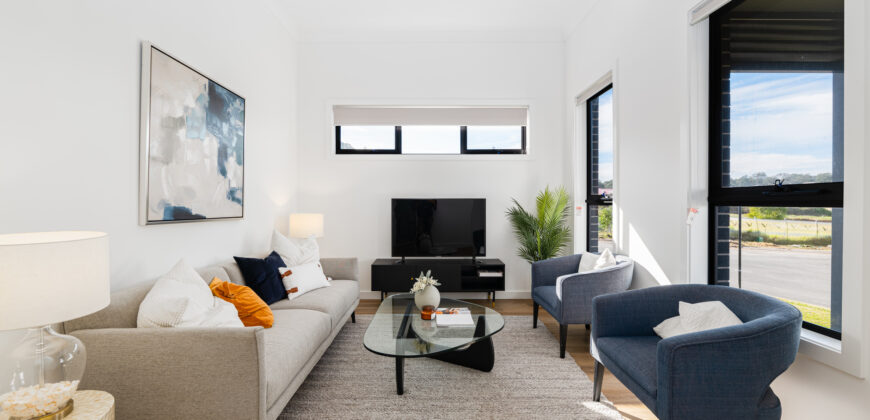 Lot 8 Belmont 18 – Traditional