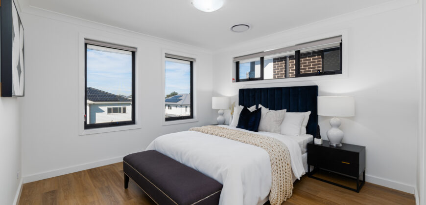 Lot 8 Belmont 18 – Traditional