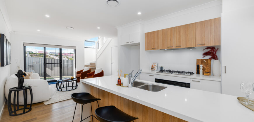 Lot 8 Belmont 18 – Traditional
