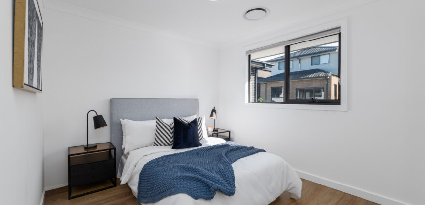 Lot 8 Belmont 18 – Traditional
